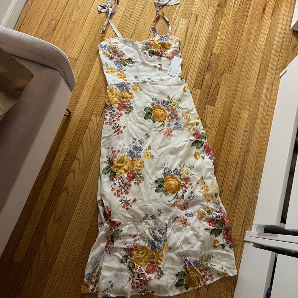 Reformation Nikita Dress - white floral ‘Bouquet’ print